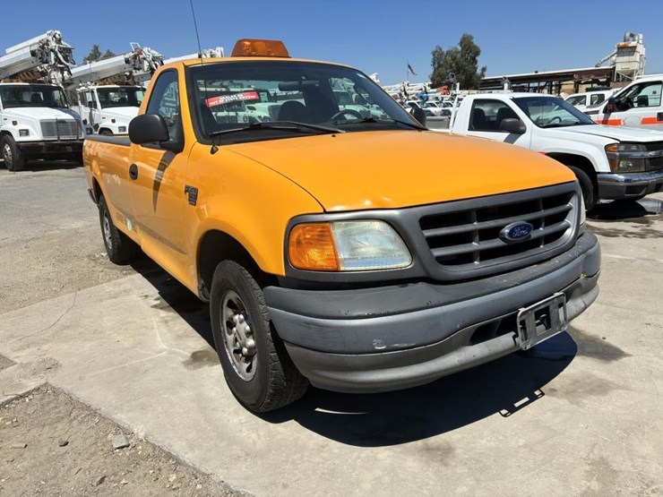 2004-ford-f150-image-2