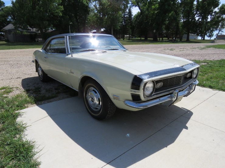 1968-chevrolet-camaro-image-3
