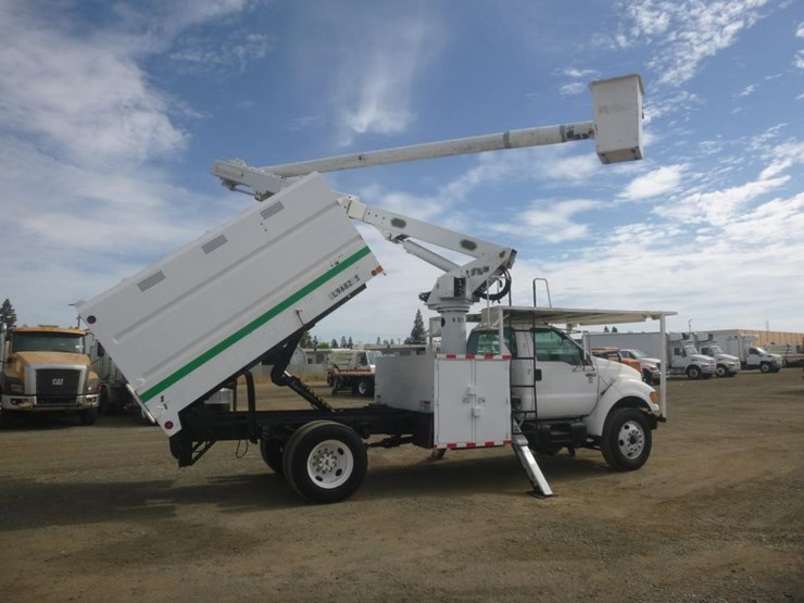 2003-ford-f750-image-16