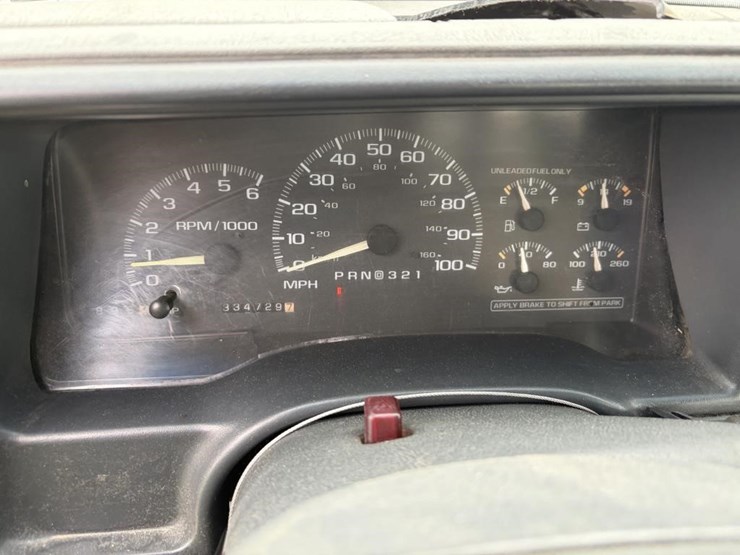 1997-chevrolet-k2500-image-16