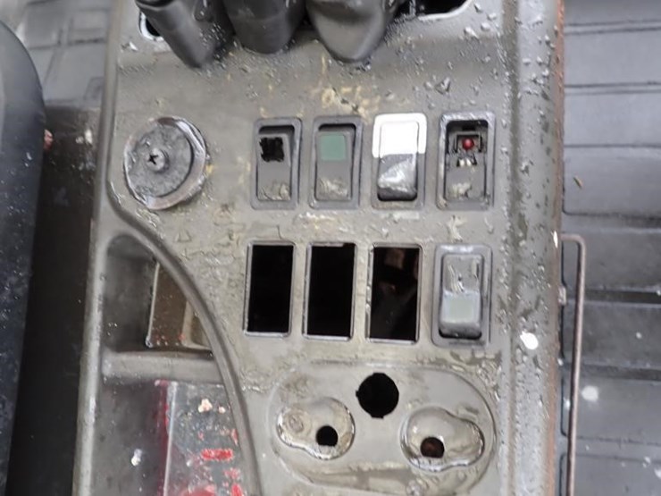 2008-doosan-d90s-5-image-24