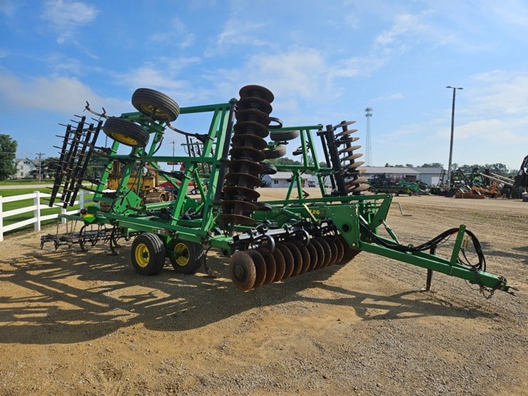 john-deere-726-image-7