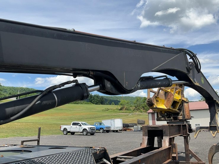 2015-deere-437d-image-49