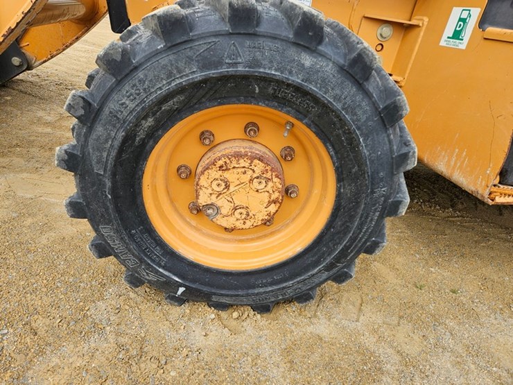 #27-•-case-570d-tractor/loader/scraper-image-40