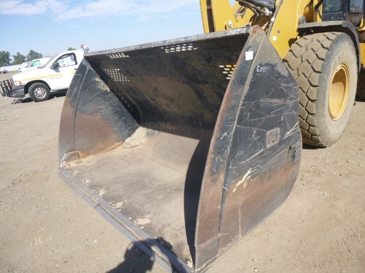 2022-caterpillar-930m-image-38