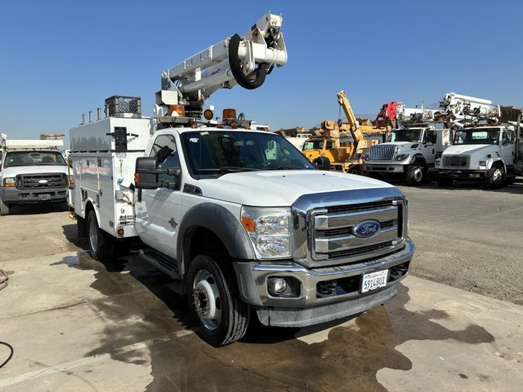 2015-ford-f550-image-2
