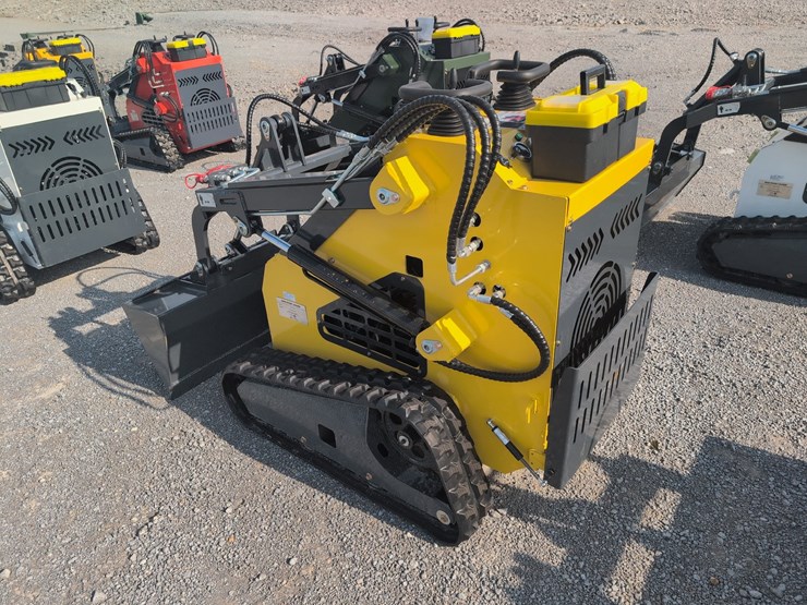 #41-•-new-zjg-zj-380-mini-skid-loader-image-4