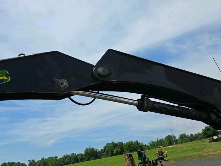 #302-•-2014-john-deere-437-knuckleboom-loader-image-48