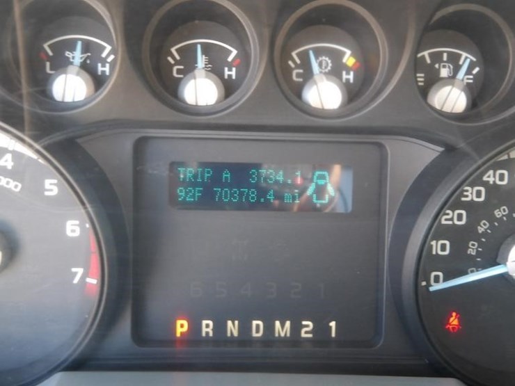 2013-ford-f250-image-19