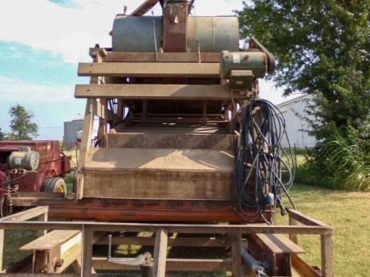 super-3868d-clipper-seed-cleaner,-300-bu-hour-image-2