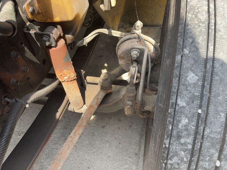 2006-international-durastar-4400-image-48