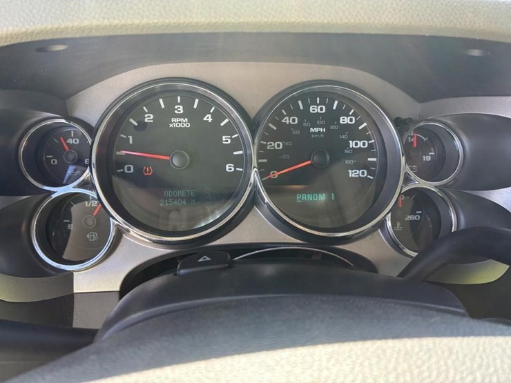 2012-gmc-sierra-2500-image-16