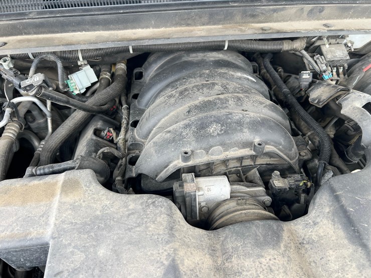2020-chevrolet-tahoe-image-22