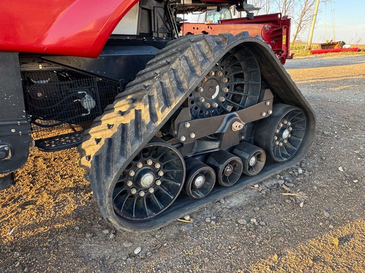 2014-case-ih-9230-image-24