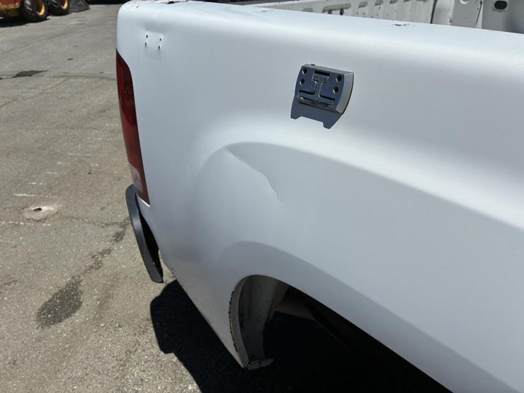 2012-gmc-sierra-2500hd-image-5