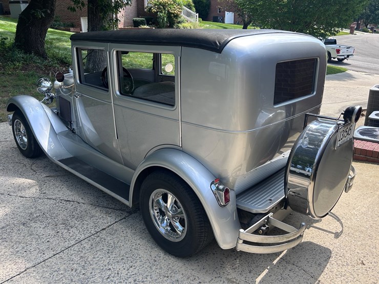 #97-•-1927-chevy-essex-sedan-image-5