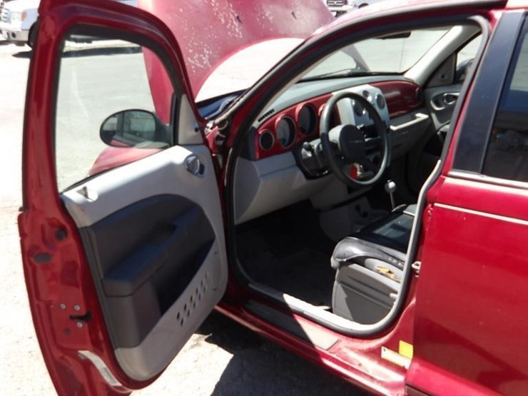 2008-chrysler-pt-cruiser-image-20