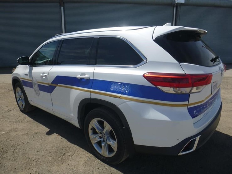 2017-toyota-highlander-image-4