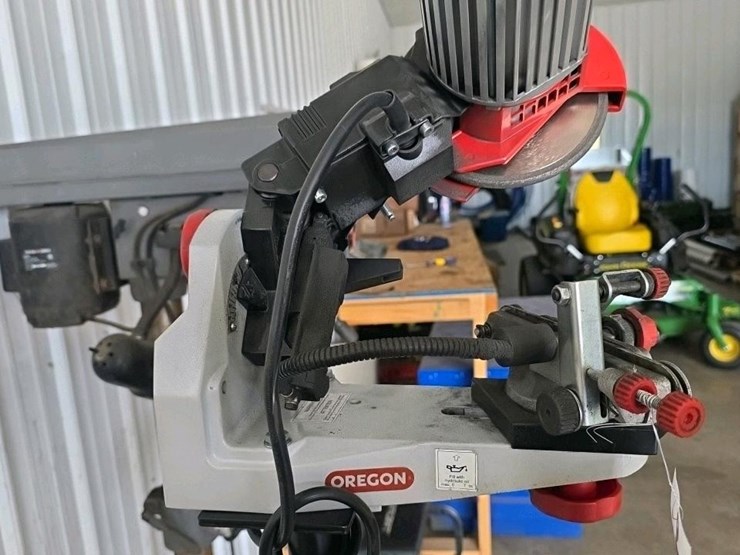#108-•-oregon-x-chain-grinder-image-18