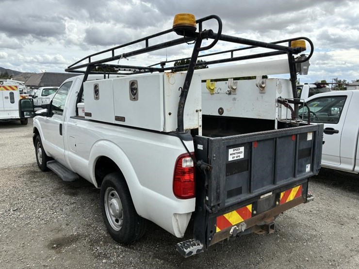 2012-ford-f350-sd-image-4