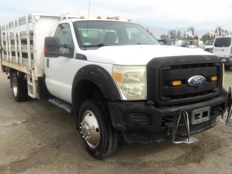 2011-ford-f550-image-2