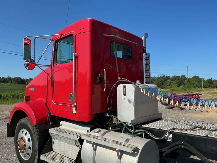 1996-kenworth-t800-image-5