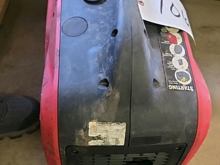 #106-•-predator-2000-inverter-image-4
