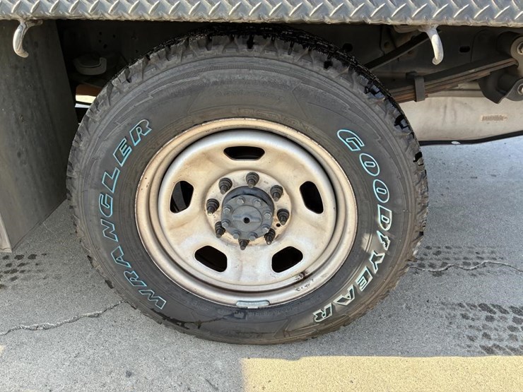 2016-ford-f350-image-5