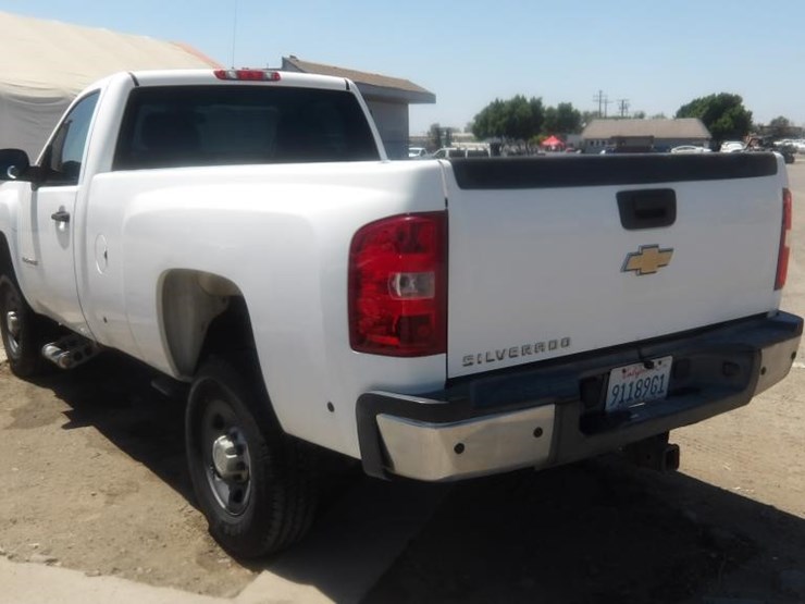 2008-chevrolet-silverado-2500-image-4