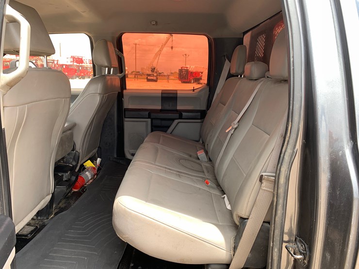 2018-ford-f250-image-8