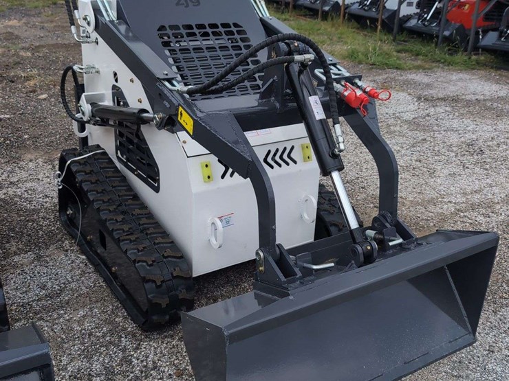 zjg-mini-skid-steer-loader-zj-380-(white)---15hp-image-1