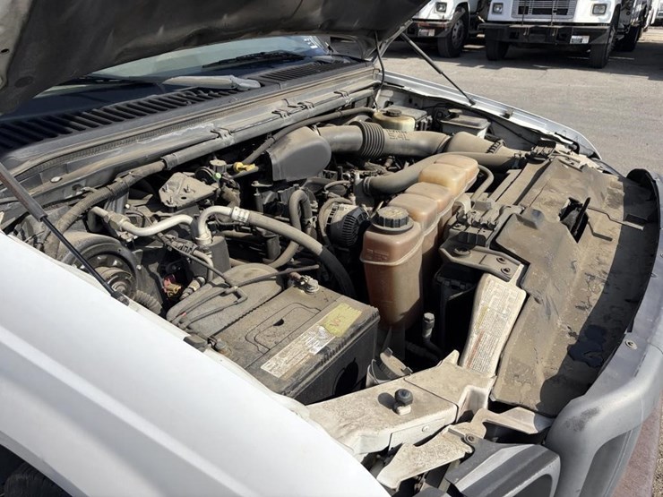 2001-ford-f250-image-8