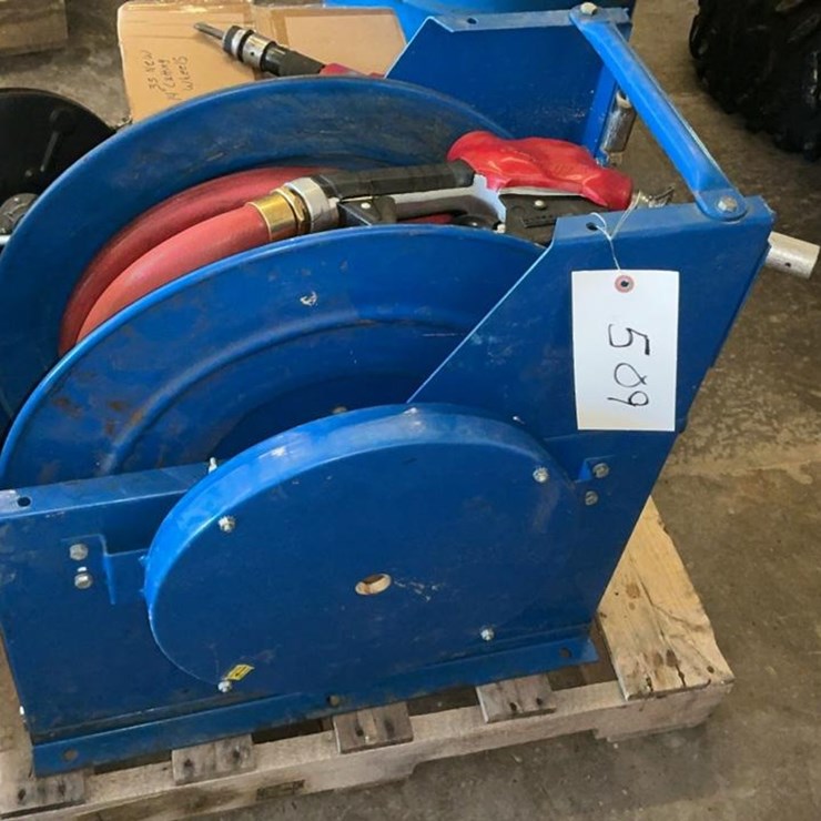 #509 • Hose Reel with Hose