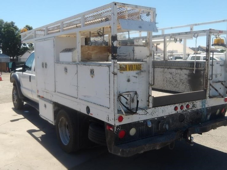 2012-ford-f550-image-4