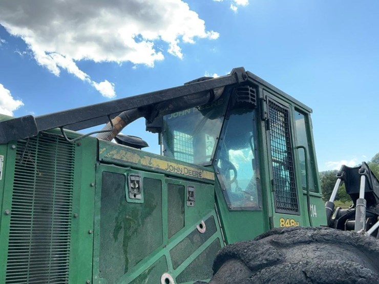 2012-deere-848h-image-24