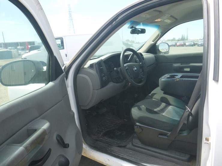 2008-chevrolet-1500-image-5