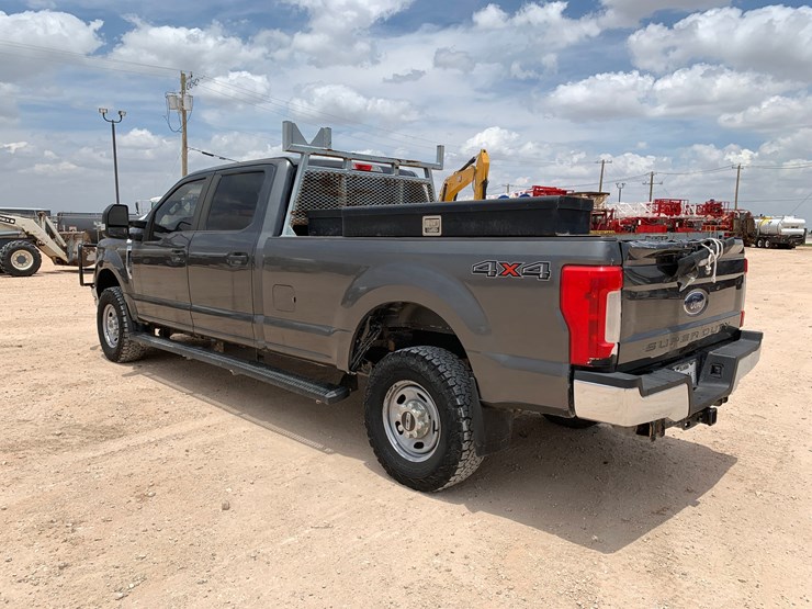 2018-ford-f250-image-3