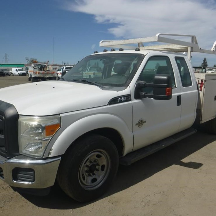 2014 FORD F350