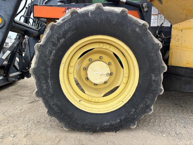 john-deere-6330-image-35