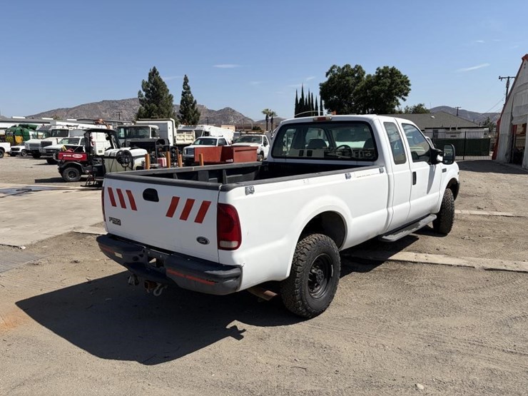 2002-ford-f250-image-4