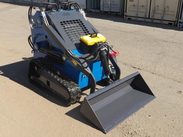 2026-zjz-380-skid-steer-track-loader-image-2