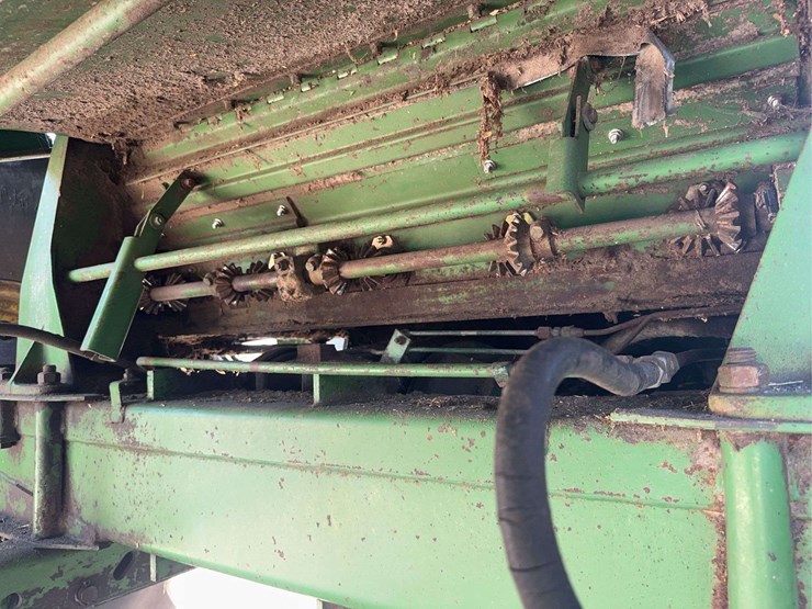 john-deere-6600-image-61
