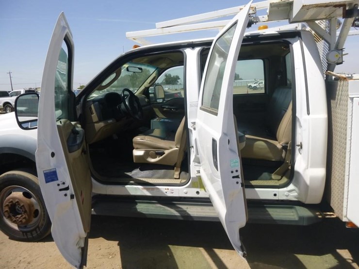 2006-ford-f450-image-8