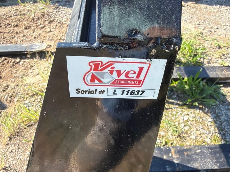 unused-48"-kivel-3,500lb-quick-attach-pallet-forks-image-4