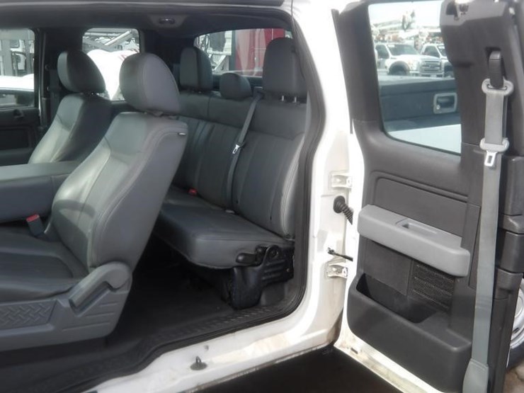 2014-ford-f150-xl-image-12