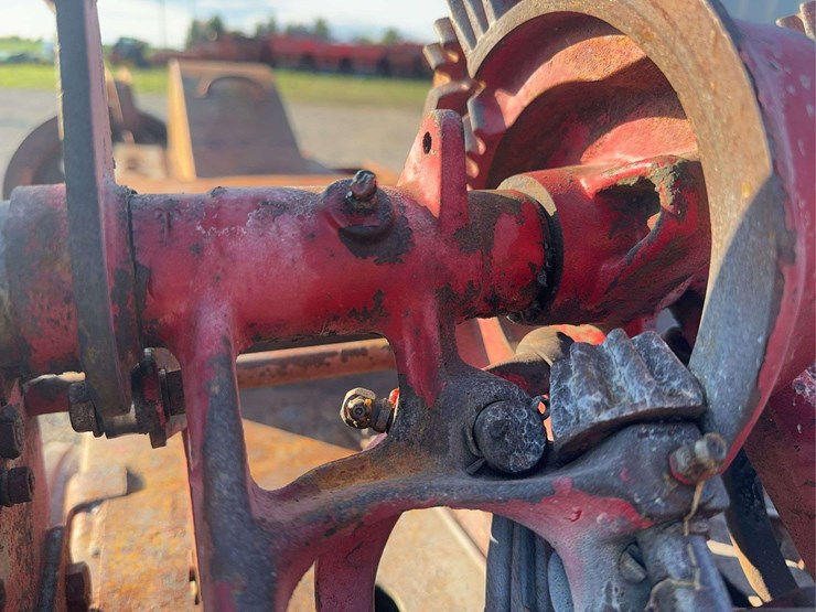 new-holland-66-image-21