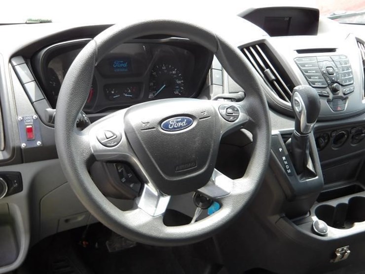 2018-ford-transit-image-15