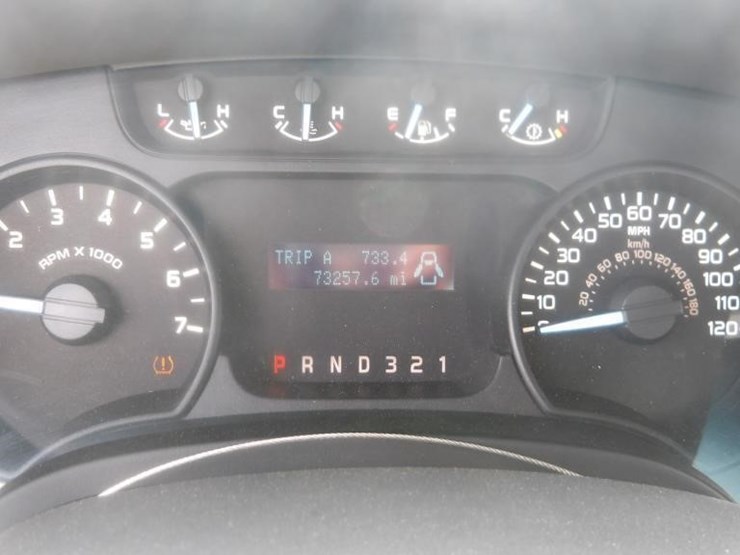 2011-ford-f150-xl-image-18