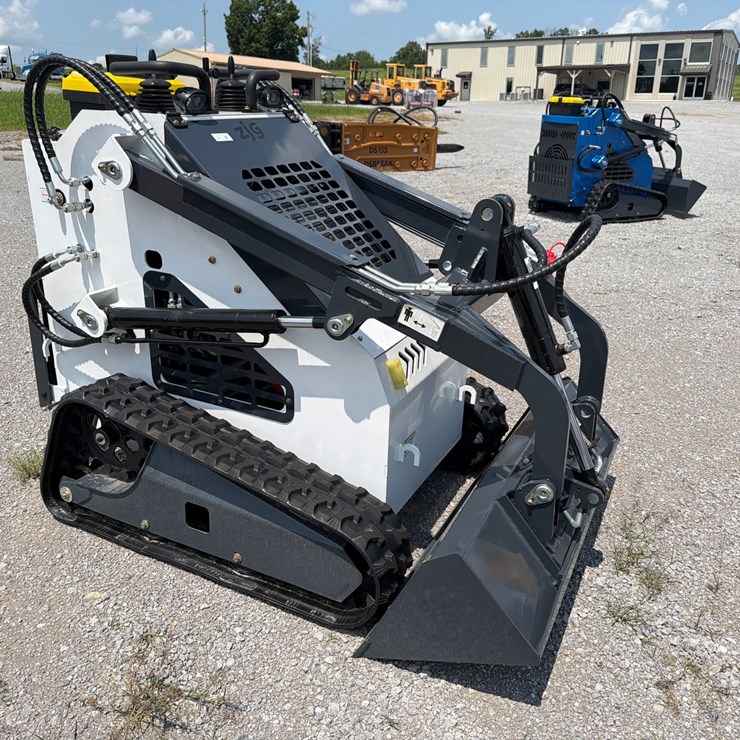 #14 • NEW ZJG ZJ-380 MINI SKID STEER