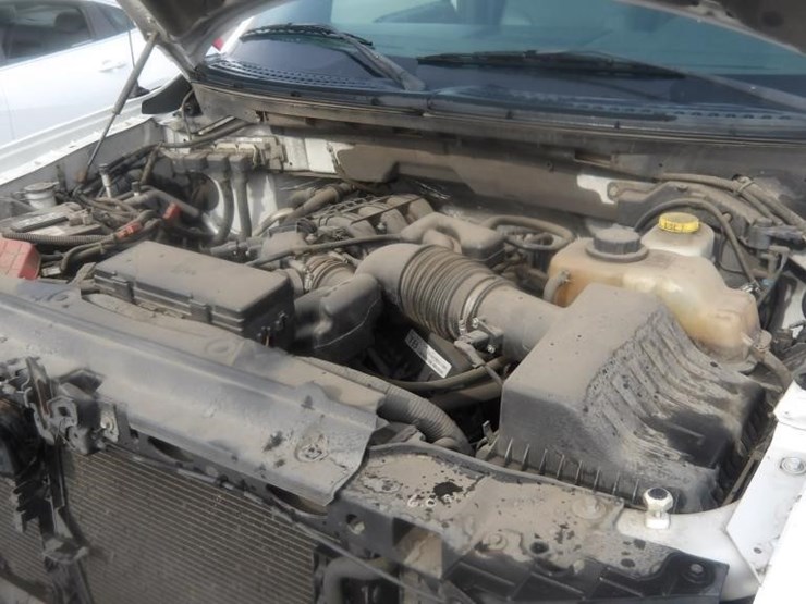 2014-ford-f150-xl-image-6